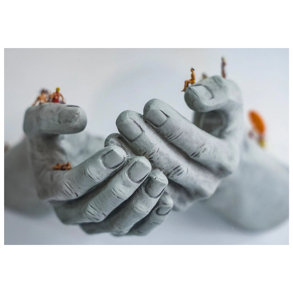 Hand pool